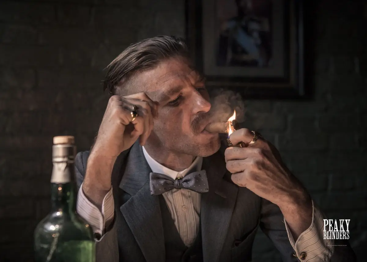 Arthur Shelby Cigar Lighting Poster – Peaky Blinders Gangster Vibe Vintage Print